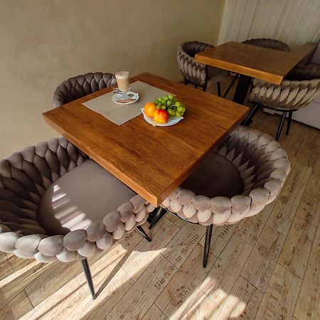 Vip Hotel Izmail Dış mekan fotoğraf