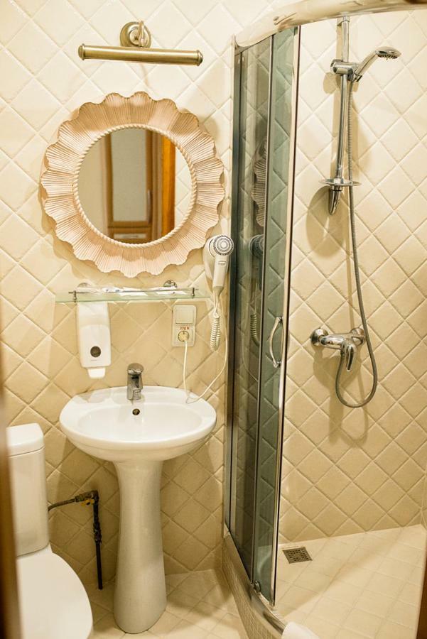 Vip Hotel Izmail Dış mekan fotoğraf