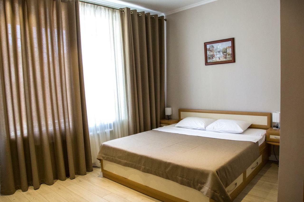 Vip Hotel Izmail Dış mekan fotoğraf